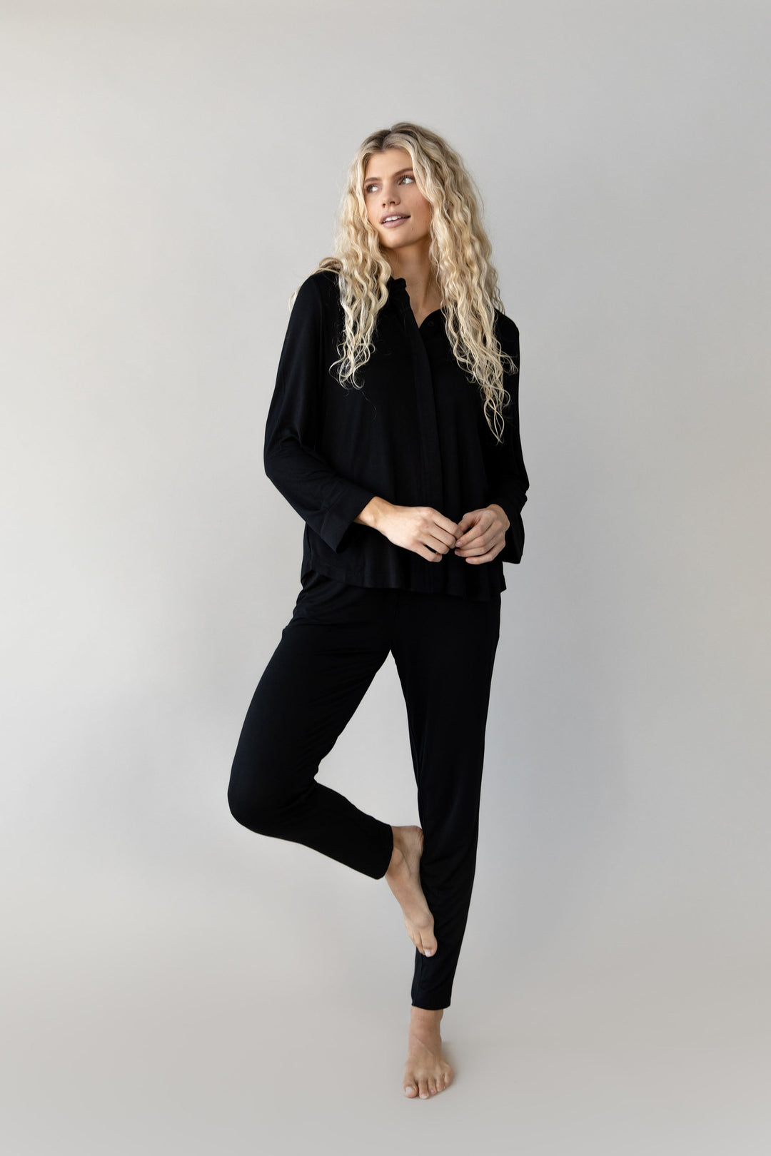 Women's Bamboo Stretch-Knit Collared Long Sleeve Button Down - Last Chance