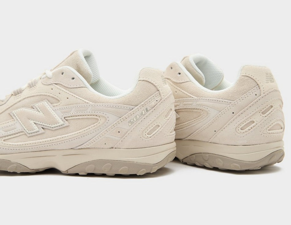 NB 204L Unisex Sneakers