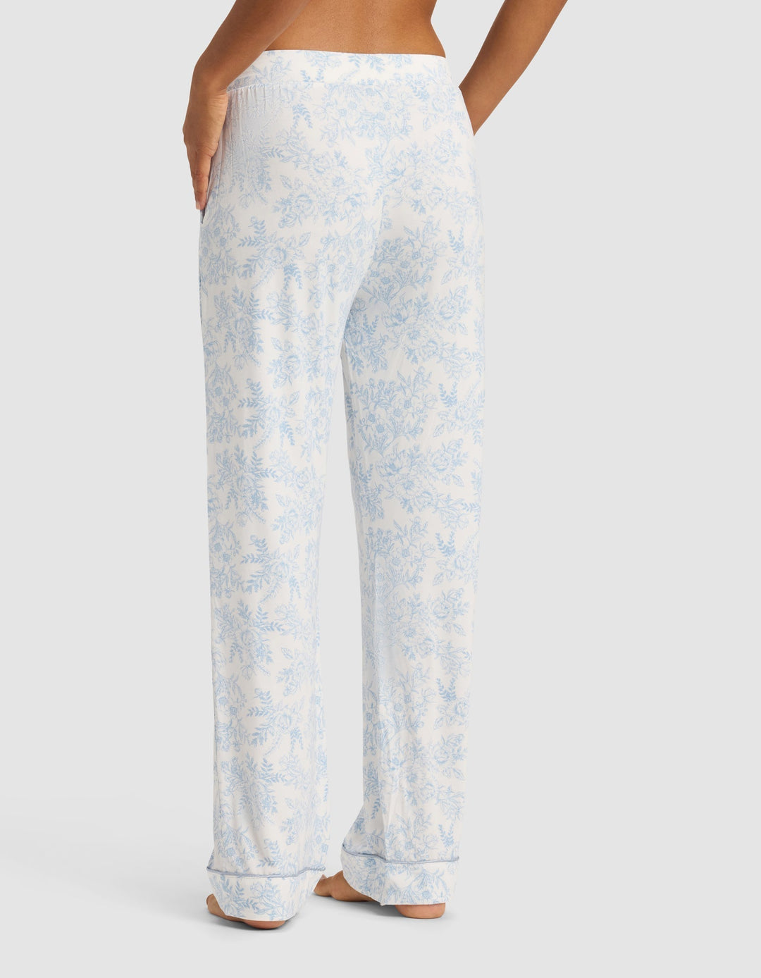 Women's Bamboo Stretch-Knit Long Sleeve Pajama Set
